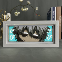 Boite lumineuse Dabi MHA allumée bleu turquoise, visage scarifié avec inscription japonaise lumineuse décoration manga