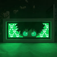 Boite lumineuse Deku rétroéclairée vert émeraude dans l'obscurité, regard déterminé Izuku Midoriya décoration gaming