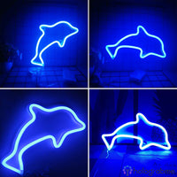 Quatre vues du néon LED dauphin bleu électrique en différentes positions, décoration murale
